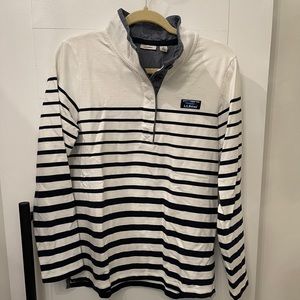 LL Bean navy/sea salt pullover sweatshirt classic M